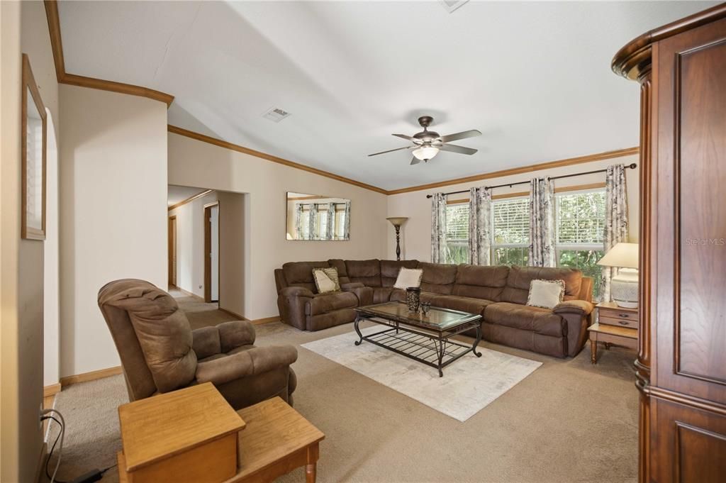 For Sale: $267,500 (4 beds, 3 baths, 2356 Square Feet)