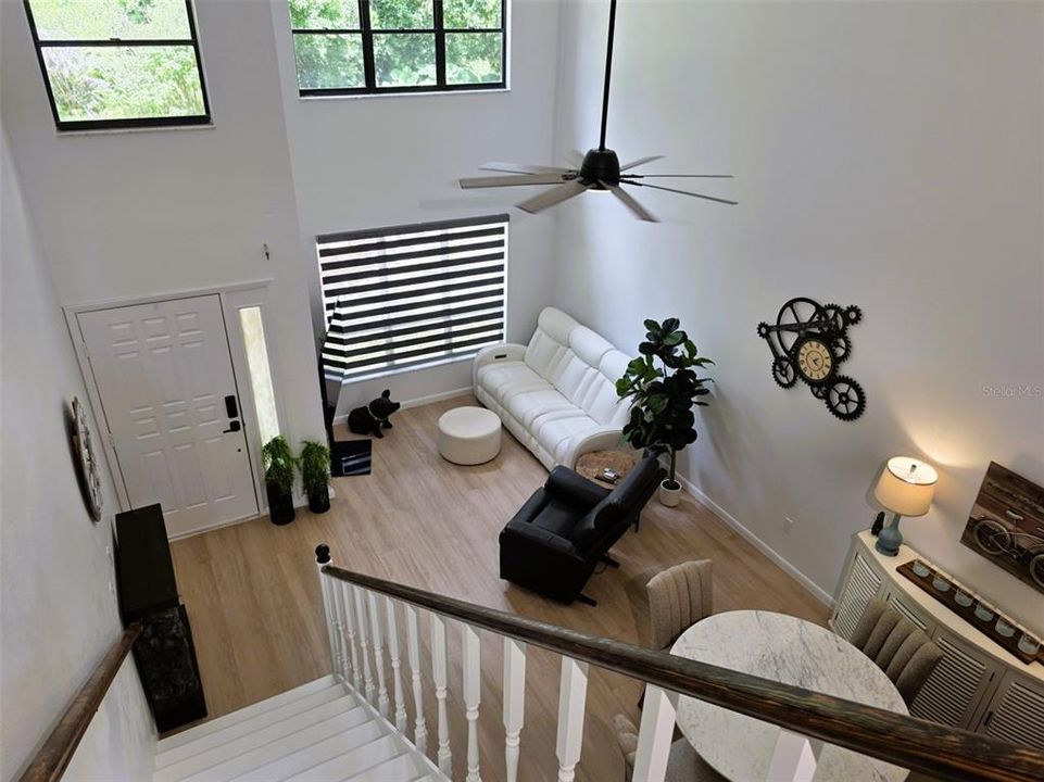 For Sale: $238,900 (2 beds, 2 baths, 1180 Square Feet)