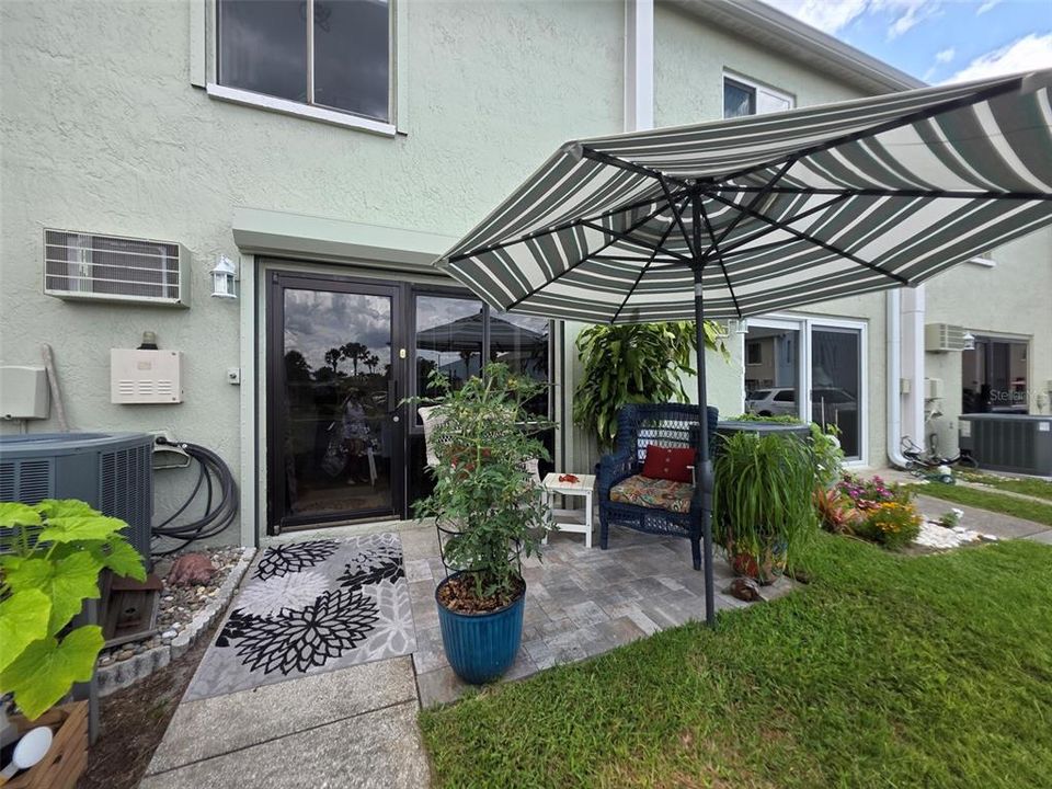 For Sale: $238,900 (2 beds, 2 baths, 1180 Square Feet)