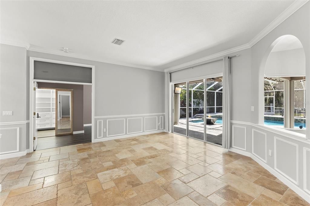En Venta: $725,000 (4 camas, 3 baños, 2184 Pies cuadrados)