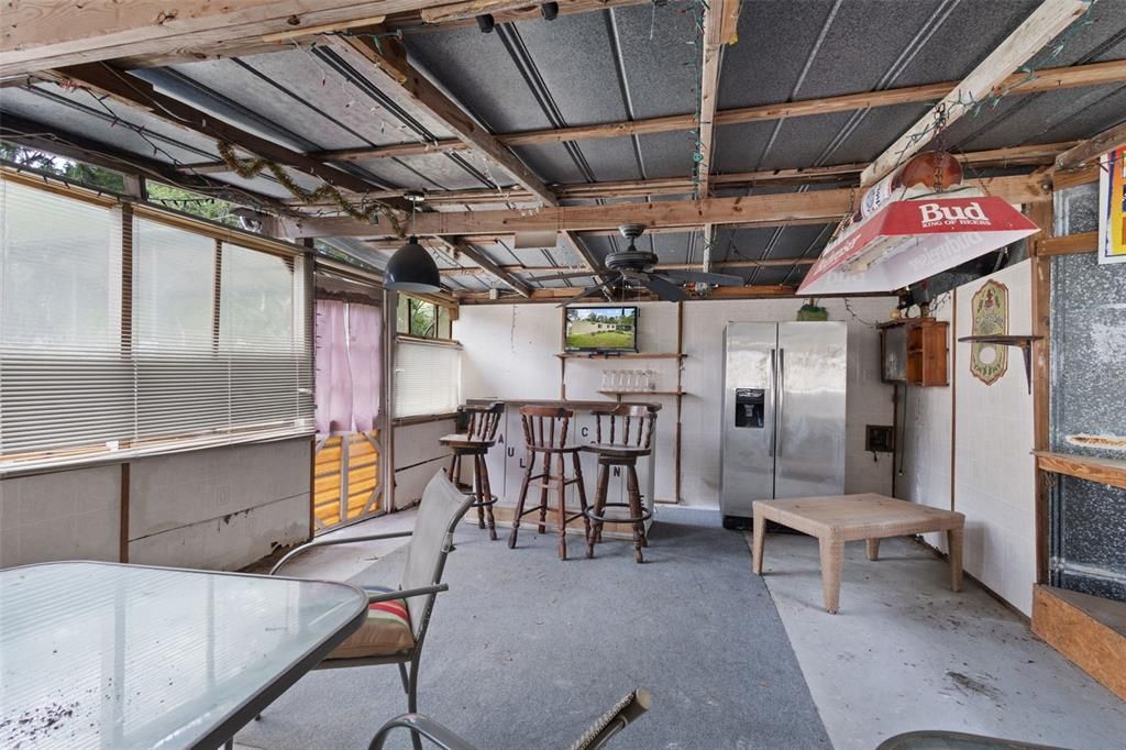 For Sale: $119,500 (3 beds, 2 baths, 966 Square Feet)