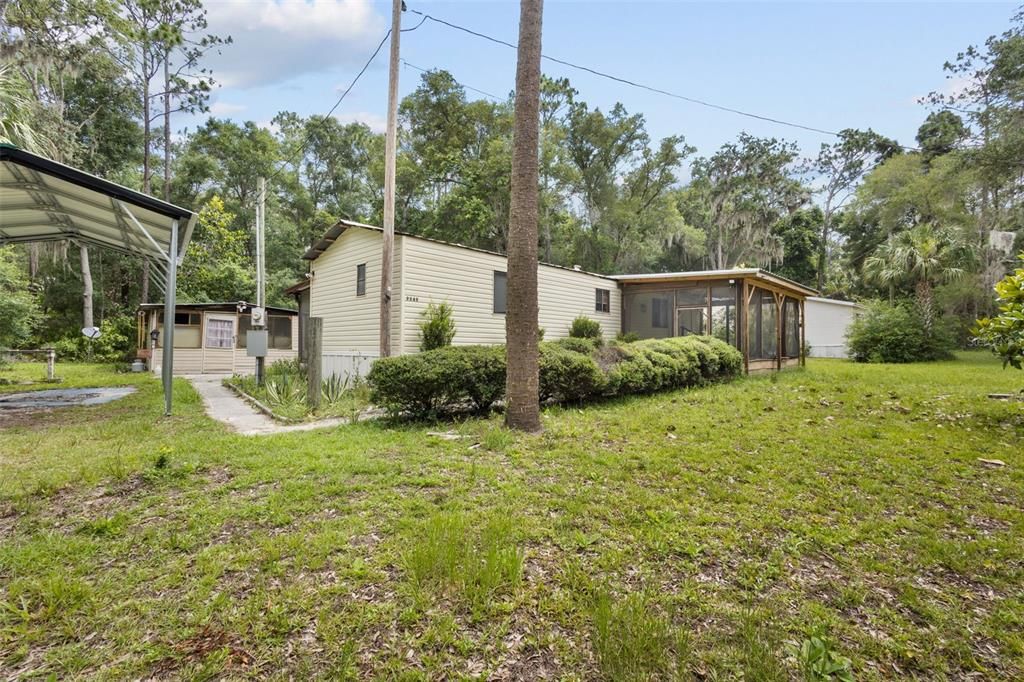 For Sale: $119,500 (3 beds, 2 baths, 966 Square Feet)
