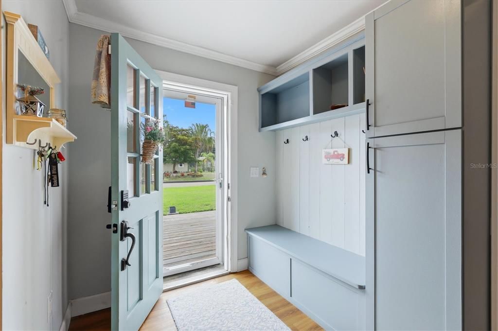 For Sale: $579,000 (4 beds, 2 baths, 2502 Square Feet)