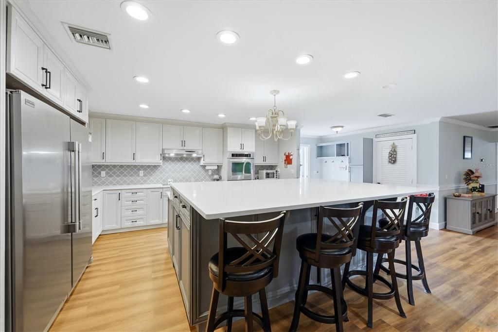 For Sale: $579,000 (4 beds, 2 baths, 2502 Square Feet)