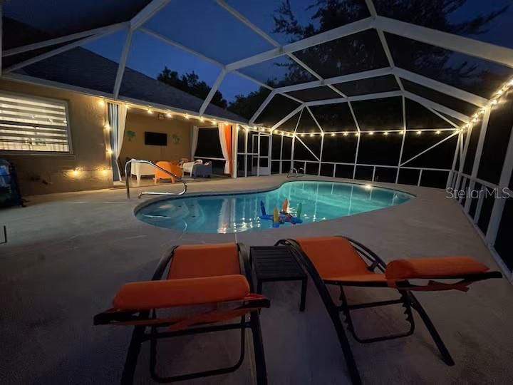 For Rent: $2,895 (3 beds, 2 baths, 1661 Square Feet)