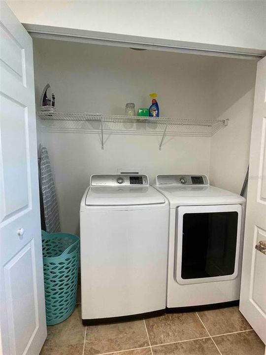 For Rent: $2,895 (3 beds, 2 baths, 1661 Square Feet)