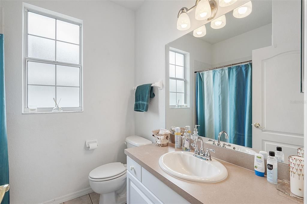 For Sale: $449,000 (4 beds, 3 baths, 2674 Square Feet)