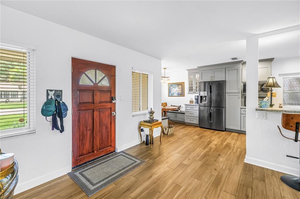 For Sale: $589,000 (3 beds, 2 baths, 1502 Square Feet)