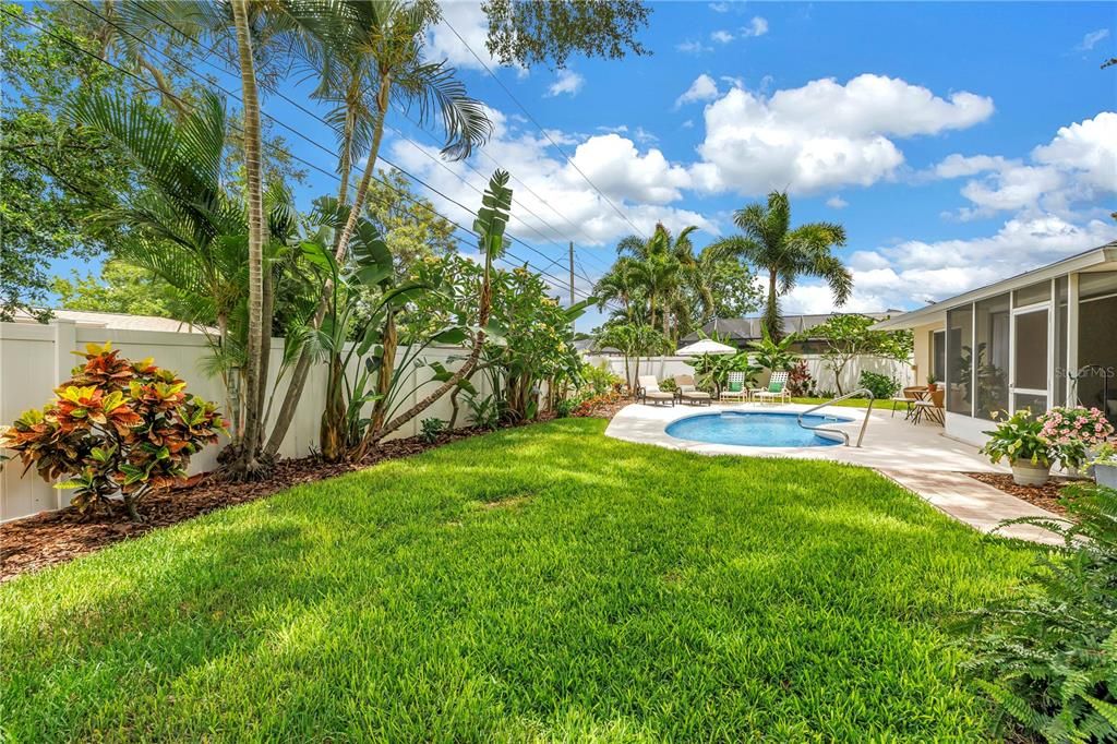 For Sale: $589,000 (3 beds, 2 baths, 1502 Square Feet)