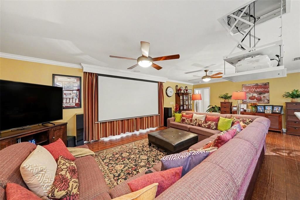 For Sale: $1,250,000 (4 beds, 3 baths, 3256 Square Feet)