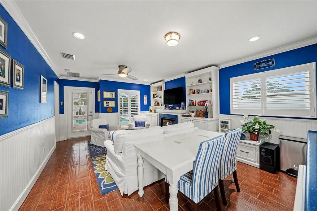 For Sale: $1,250,000 (4 beds, 3 baths, 3256 Square Feet)
