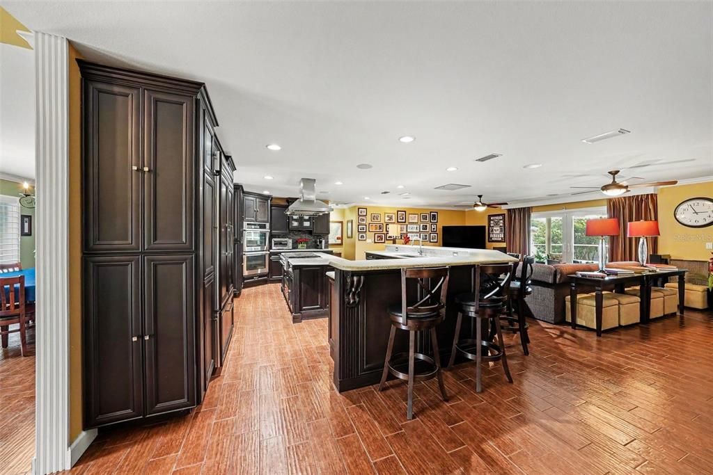 For Sale: $1,250,000 (4 beds, 3 baths, 3256 Square Feet)