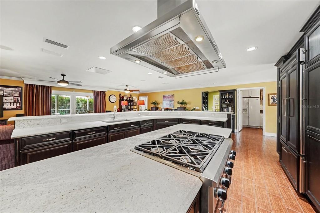 For Sale: $1,250,000 (4 beds, 3 baths, 3256 Square Feet)
