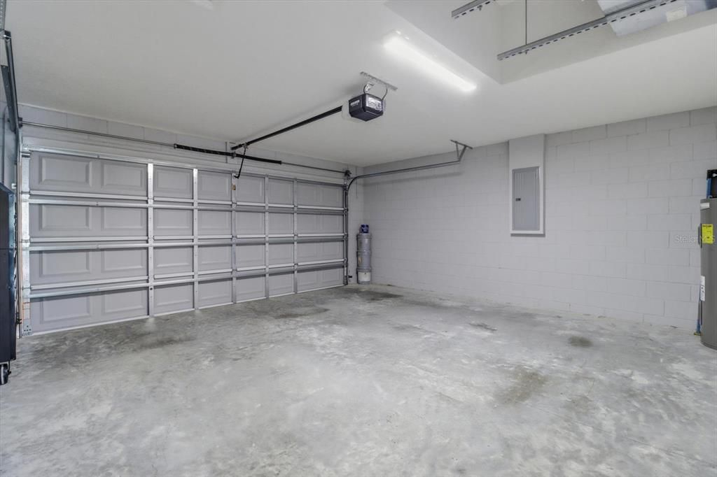 En Venta: $320,000 (3 camas, 2 baños, 1405 Pies cuadrados)