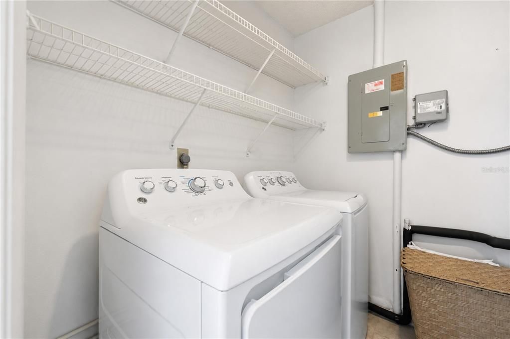 En Venta: $285,000 (2 camas, 2 baños, 1024 Pies cuadrados)