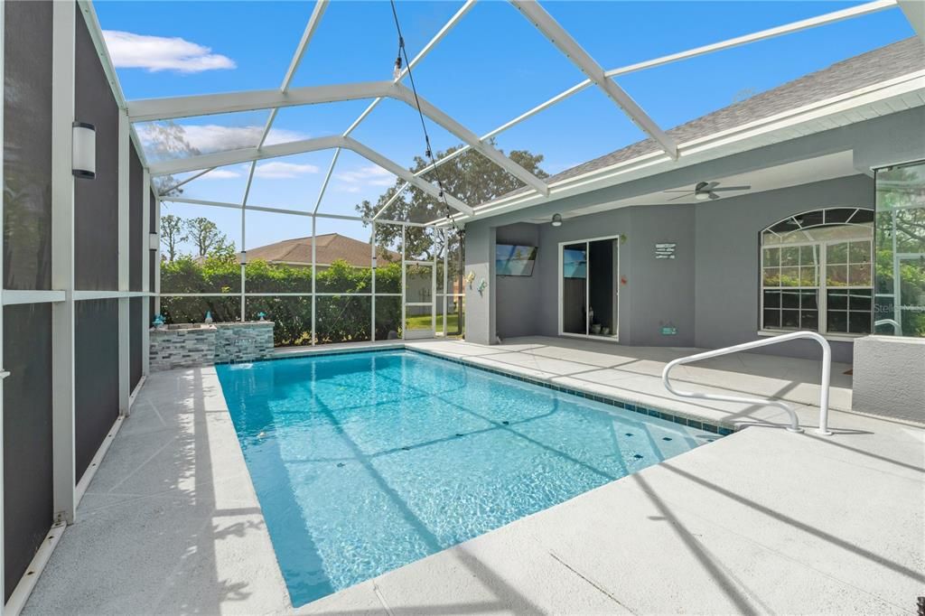 En Venta: $449,000 (3 camas, 2 baños, 2321 Pies cuadrados)