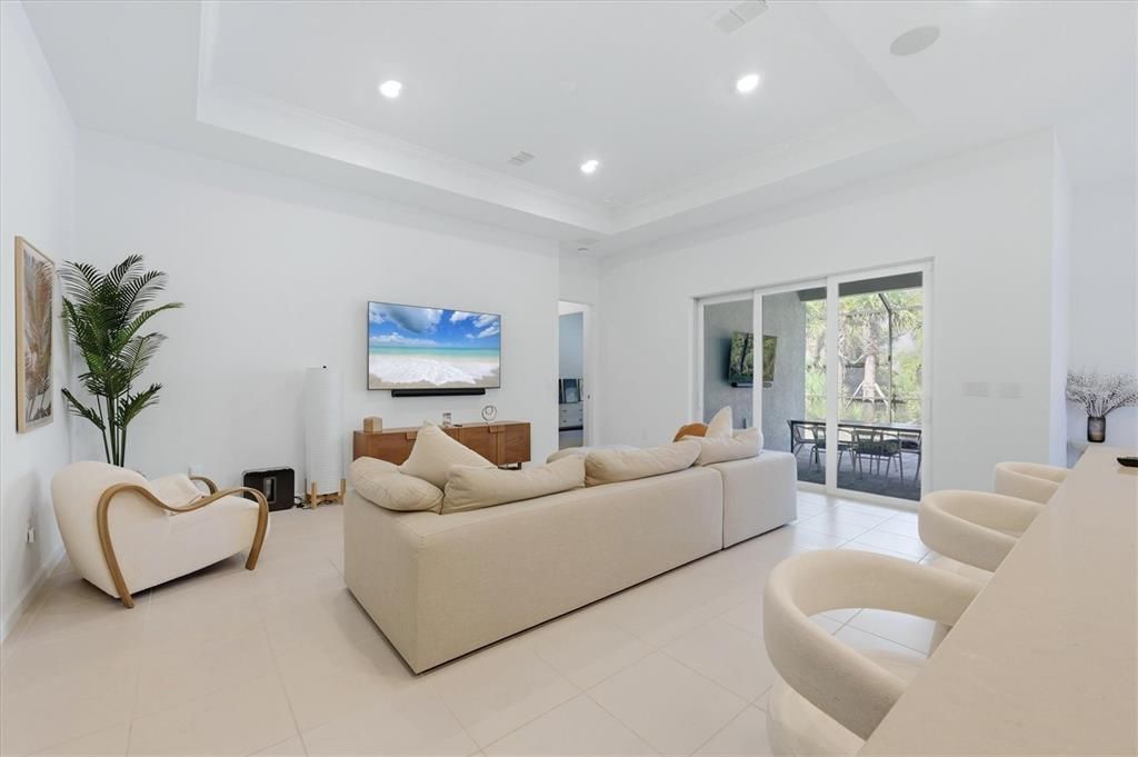 For Sale: $769,000 (3 beds, 2 baths, 2106 Square Feet)