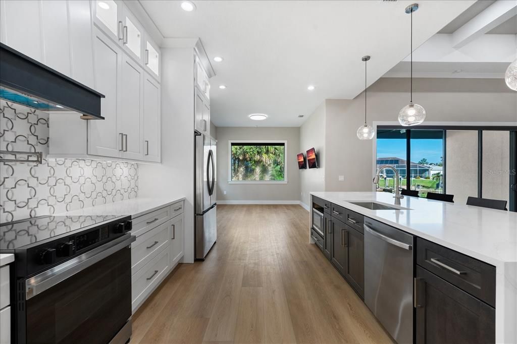 For Sale: $1,190,000 (4 beds, 3 baths, 2510 Square Feet)