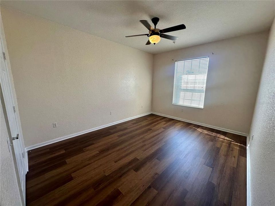 В аренду: $1,950 (3 спален, 2 ванн, 1412 Квадратных фут)