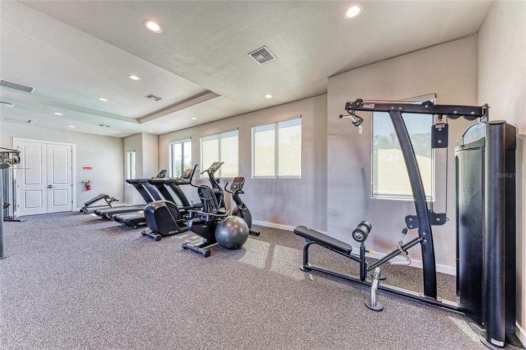 For Sale: $295,000 (3 beds, 2 baths, 1423 Square Feet)
