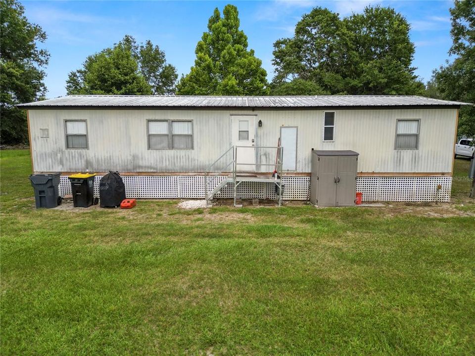 For Sale: $199,000 (3 beds, 2 baths, 1152 Square Feet)