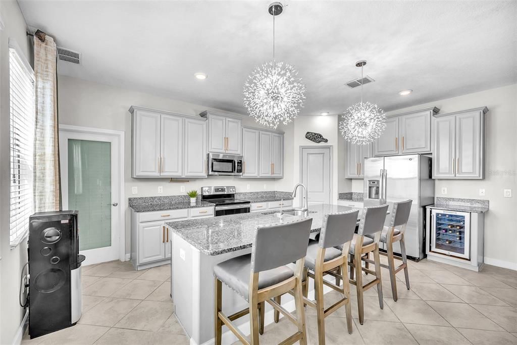 For Sale: $505,000 (5 beds, 3 baths, 3369 Square Feet)