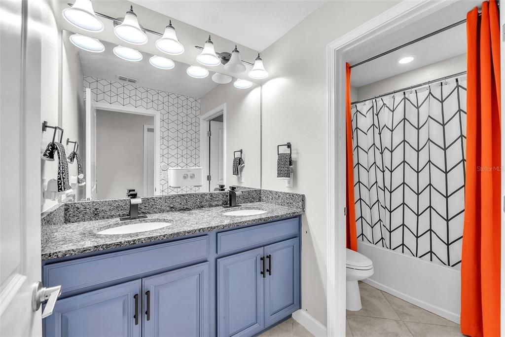 For Sale: $505,000 (5 beds, 3 baths, 3369 Square Feet)