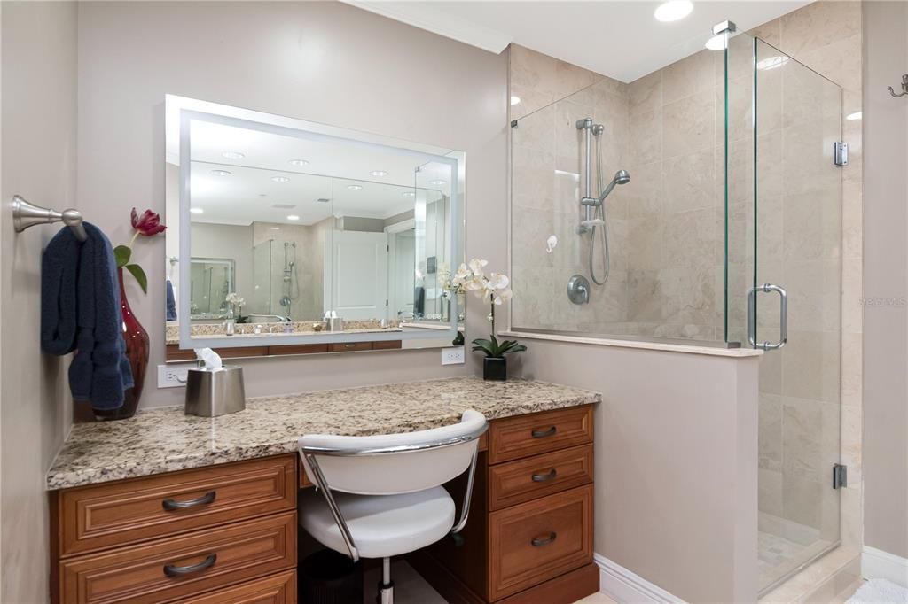 For Sale: $1,250,000 (2 beds, 2 baths, 1920 Square Feet)