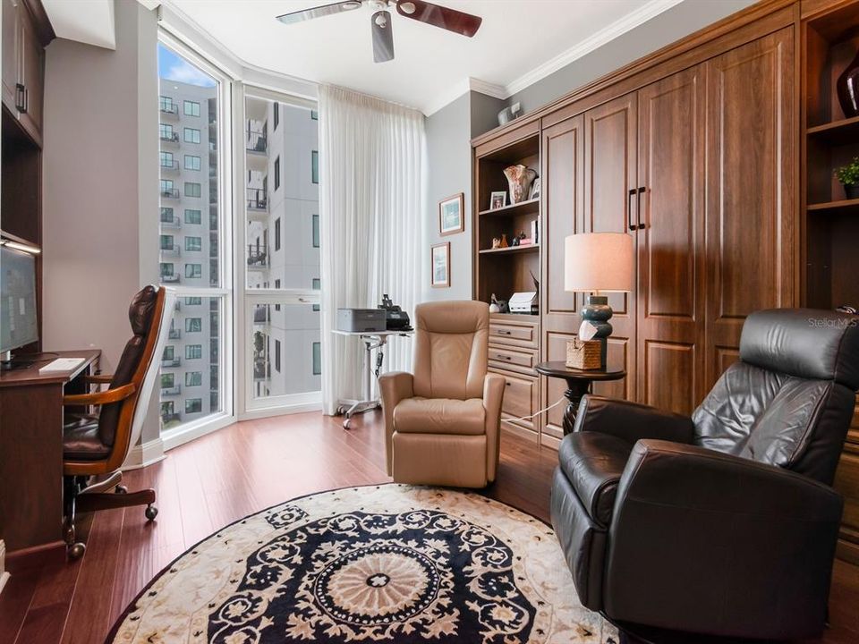 For Sale: $1,250,000 (2 beds, 2 baths, 1920 Square Feet)