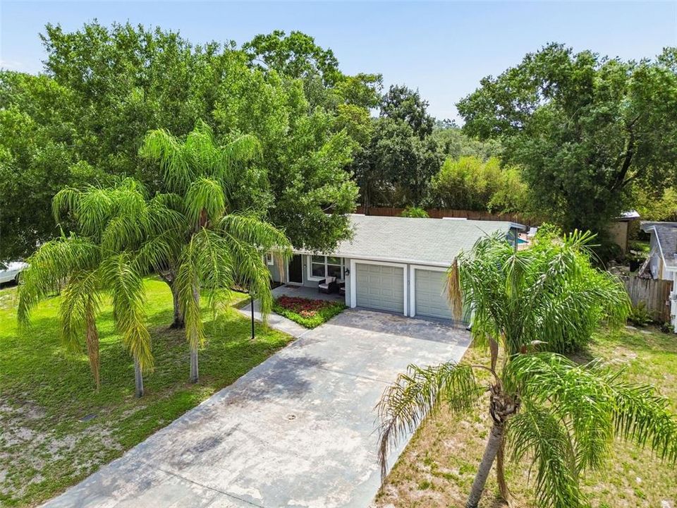 For Sale: $475,000 (3 beds, 2 baths, 1306 Square Feet)