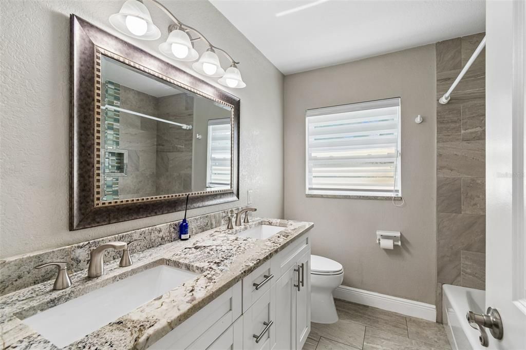 For Sale: $475,000 (3 beds, 2 baths, 1306 Square Feet)