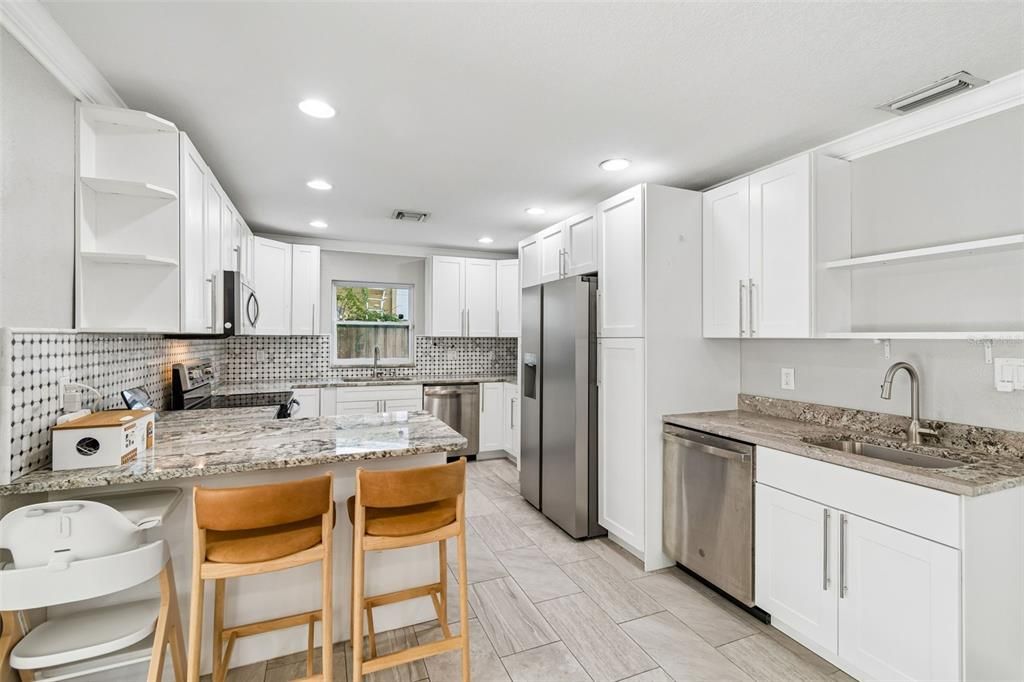 For Sale: $475,000 (3 beds, 2 baths, 1306 Square Feet)