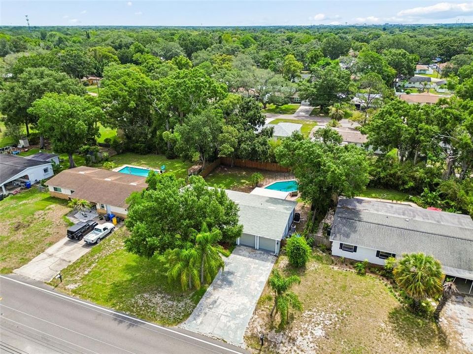 For Sale: $475,000 (3 beds, 2 baths, 1306 Square Feet)