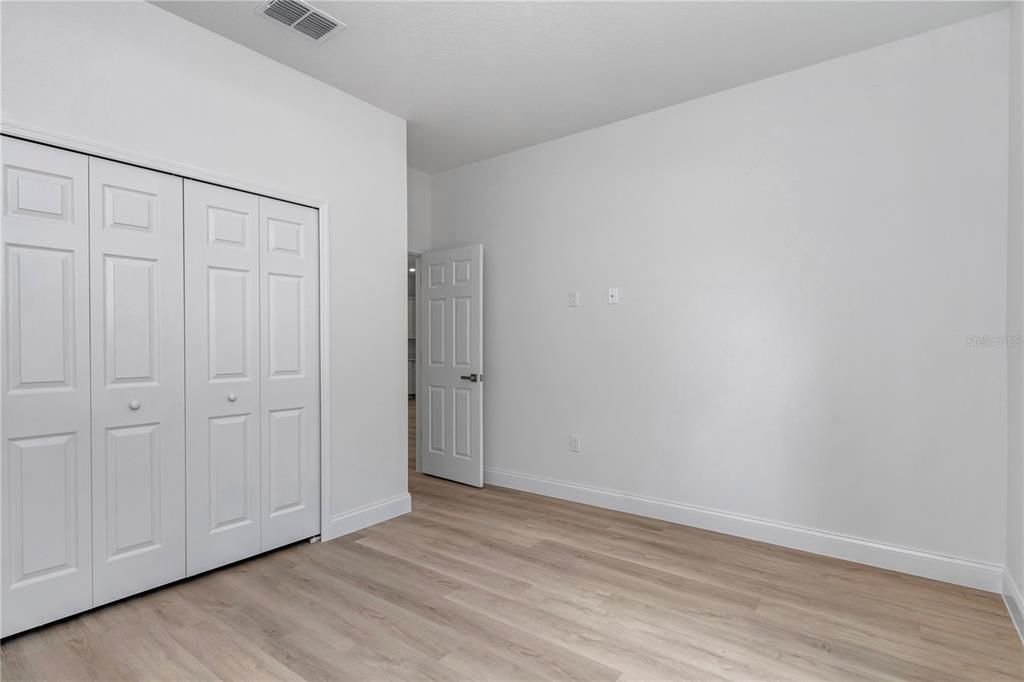 For Sale: $249,900 (3 beds, 2 baths, 1427 Square Feet)