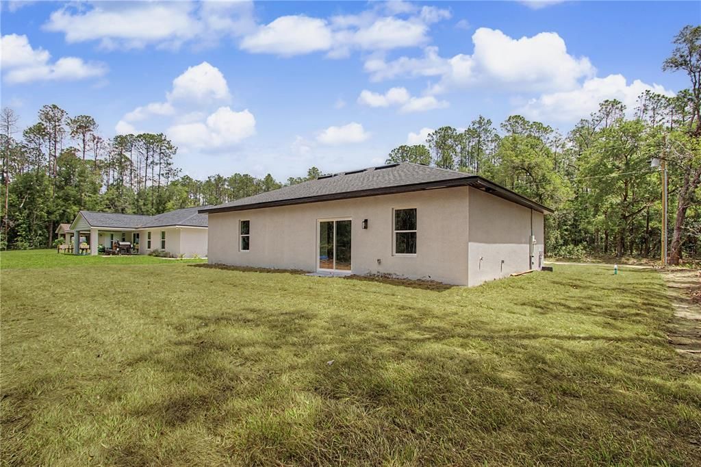 For Sale: $249,900 (3 beds, 2 baths, 1427 Square Feet)