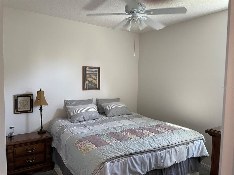 For Sale: $324,900 (2 beds, 2 baths, 1612 Square Feet)