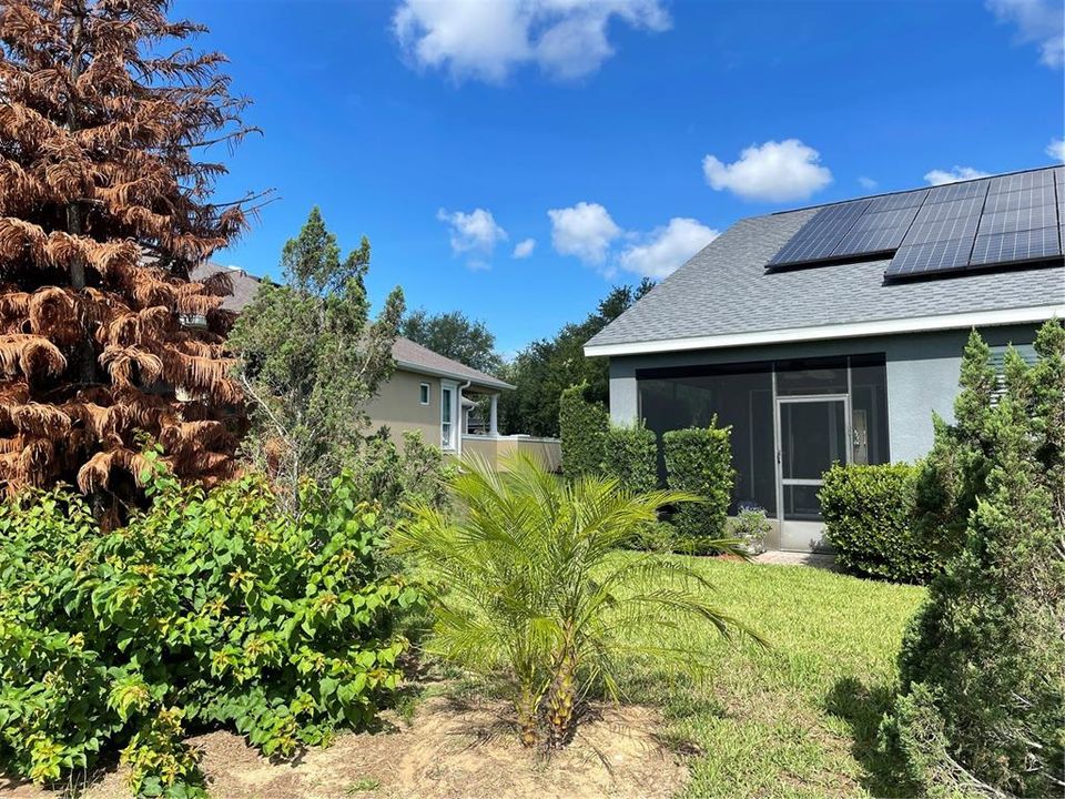 For Sale: $324,900 (2 beds, 2 baths, 1612 Square Feet)