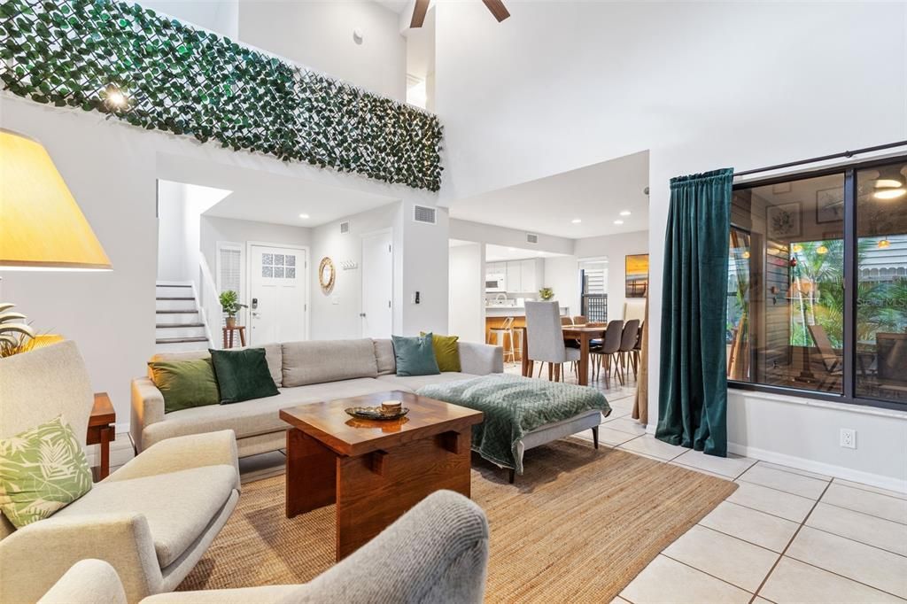 En Venta: $320,000 (3 camas, 2 baños, 1768 Pies cuadrados)