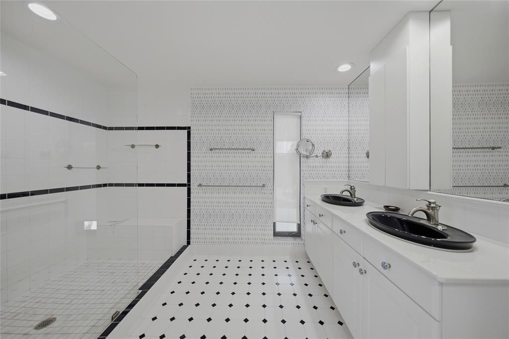 На продажу: $995,000 (3 спален, 3 ванн, 3133 Квадратных фут)