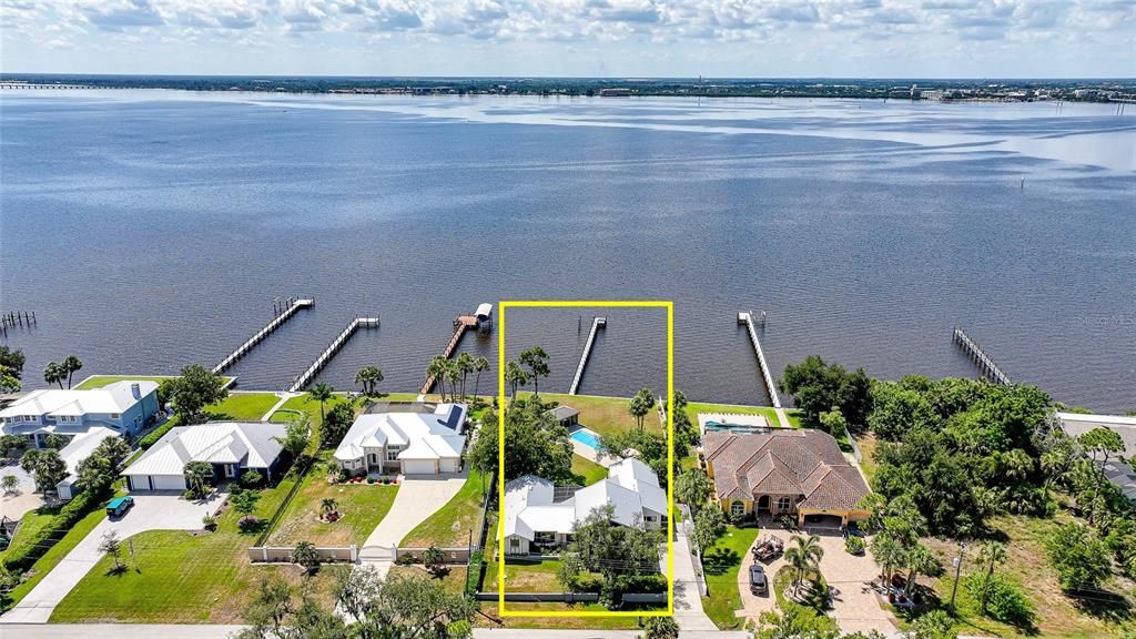 На продажу: $995,000 (3 спален, 3 ванн, 3133 Квадратных фут)