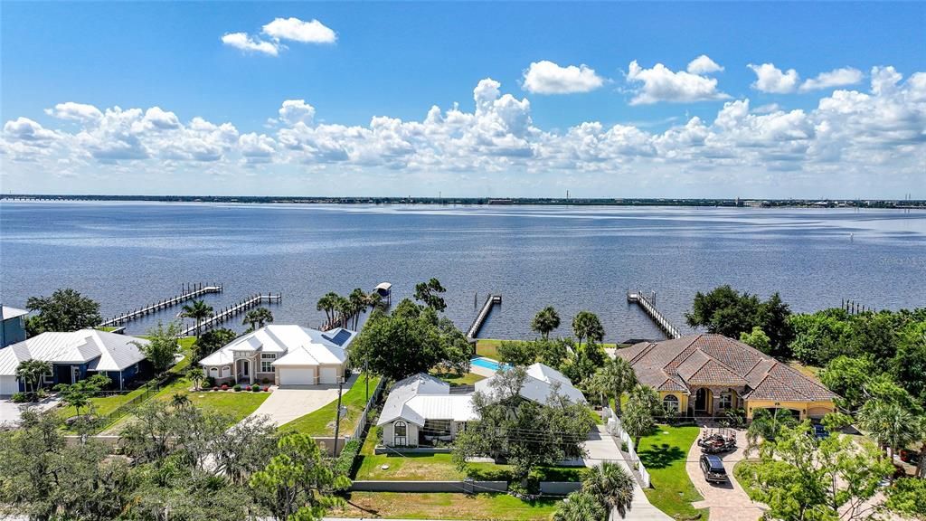 На продажу: $995,000 (3 спален, 3 ванн, 3133 Квадратных фут)