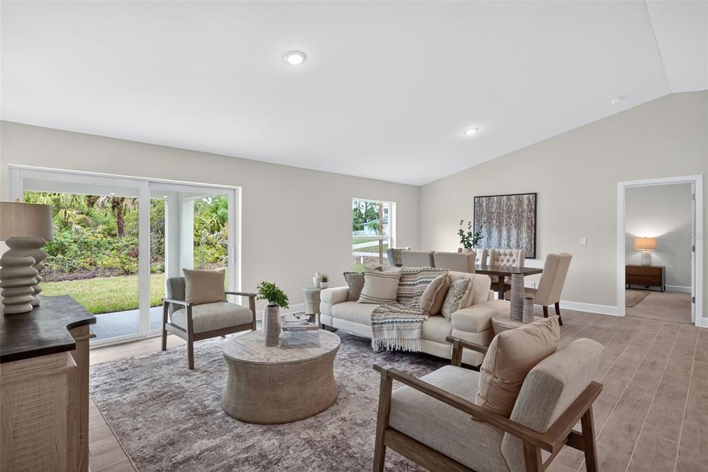 For Sale: $339,900 (4 beds, 3 baths, 1818 Square Feet)