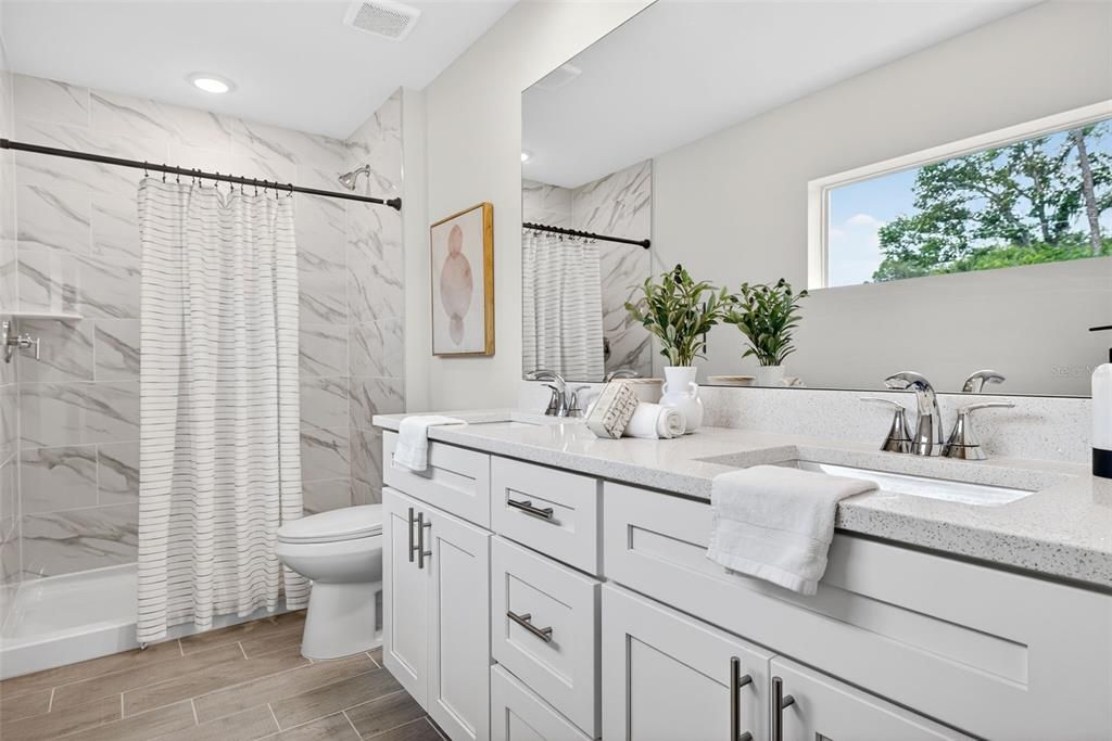 For Sale: $339,900 (4 beds, 3 baths, 1818 Square Feet)