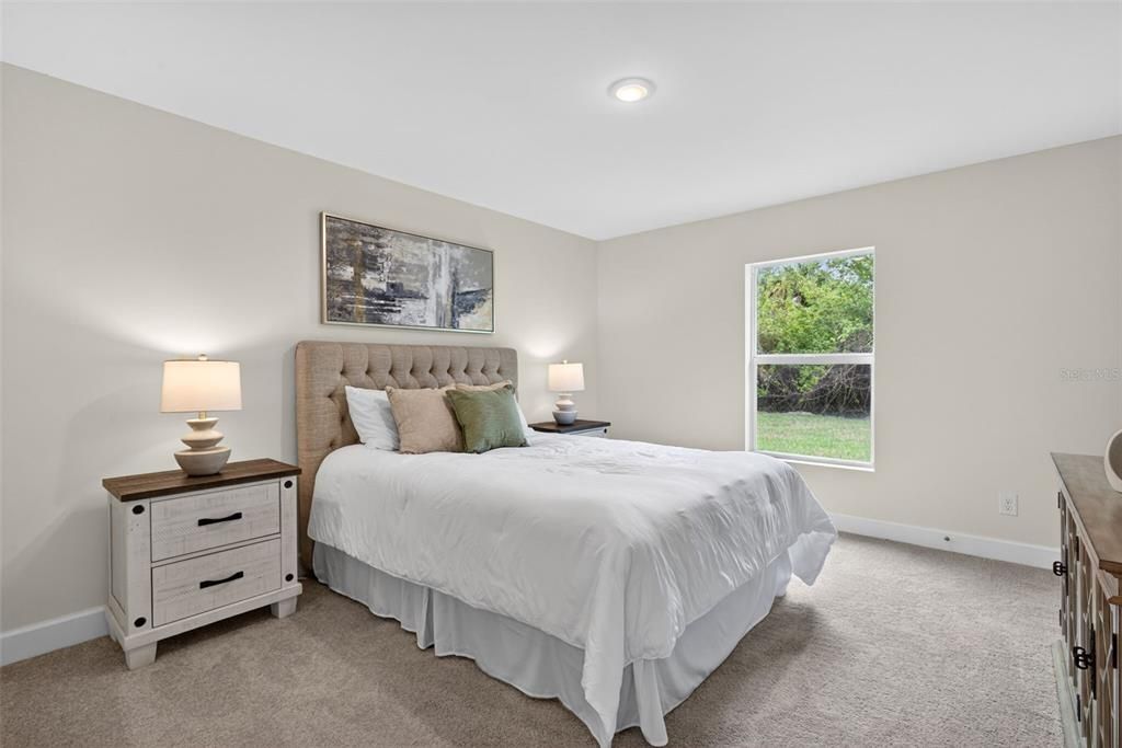 For Sale: $339,900 (4 beds, 3 baths, 1818 Square Feet)