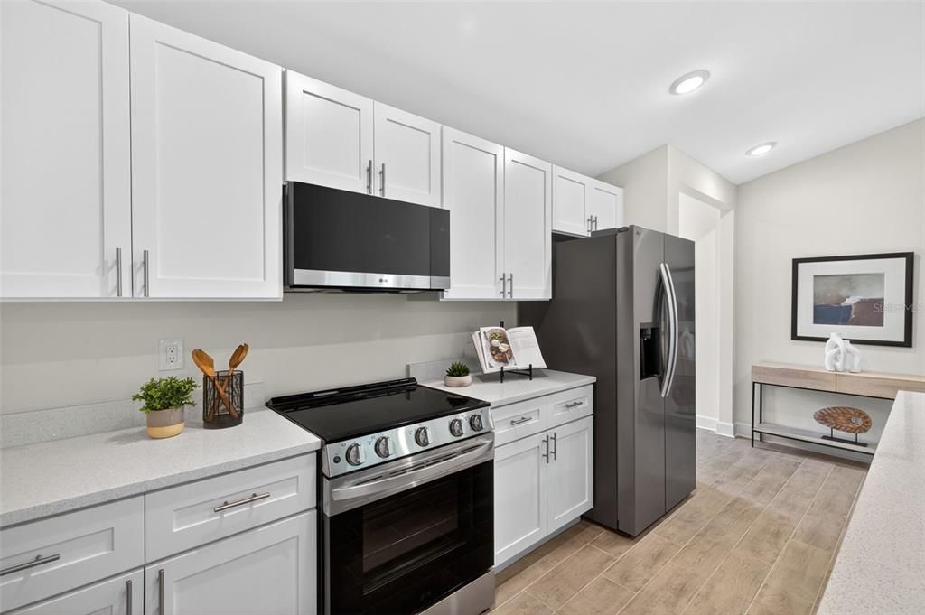 For Sale: $339,900 (4 beds, 3 baths, 1818 Square Feet)