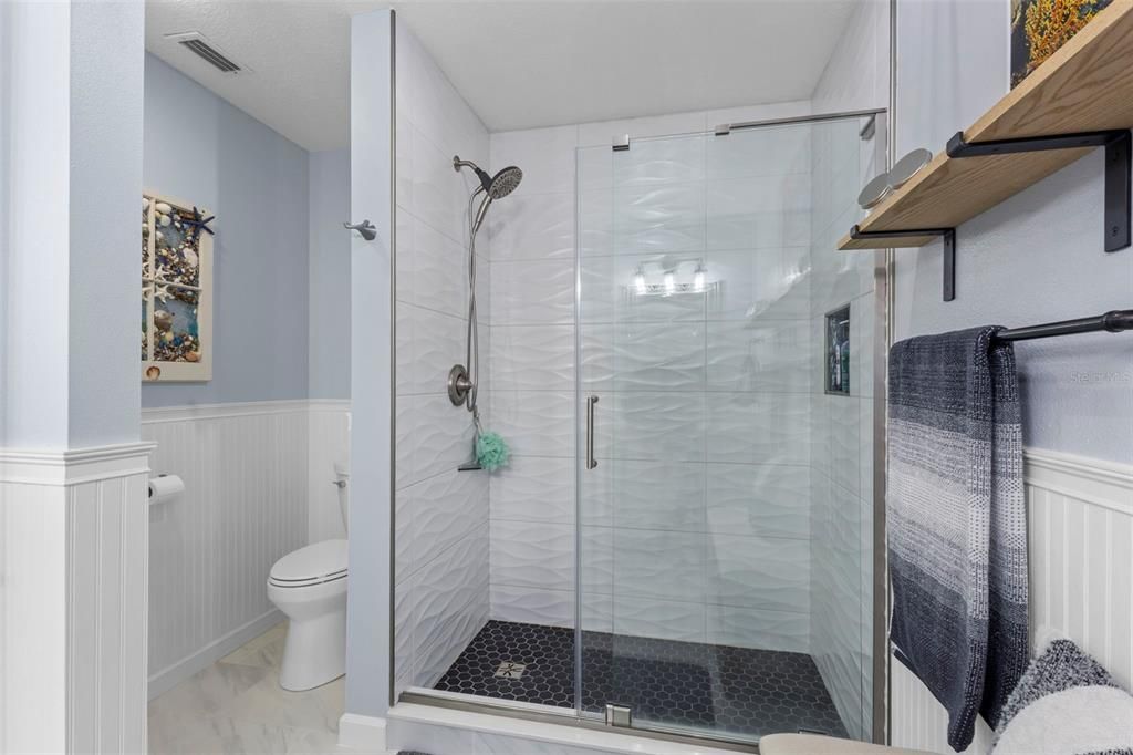 For Sale: $759,000 (3 beds, 2 baths, 2699 Square Feet)