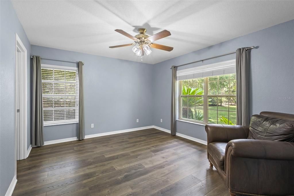 For Sale: $759,000 (3 beds, 2 baths, 2699 Square Feet)