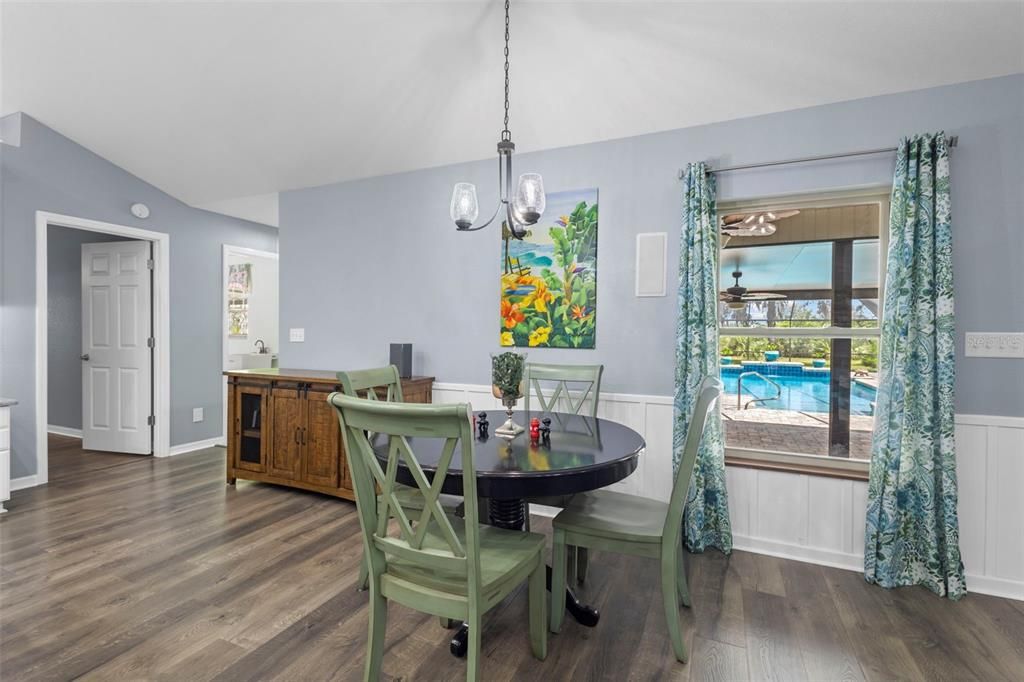 For Sale: $759,000 (3 beds, 2 baths, 2699 Square Feet)