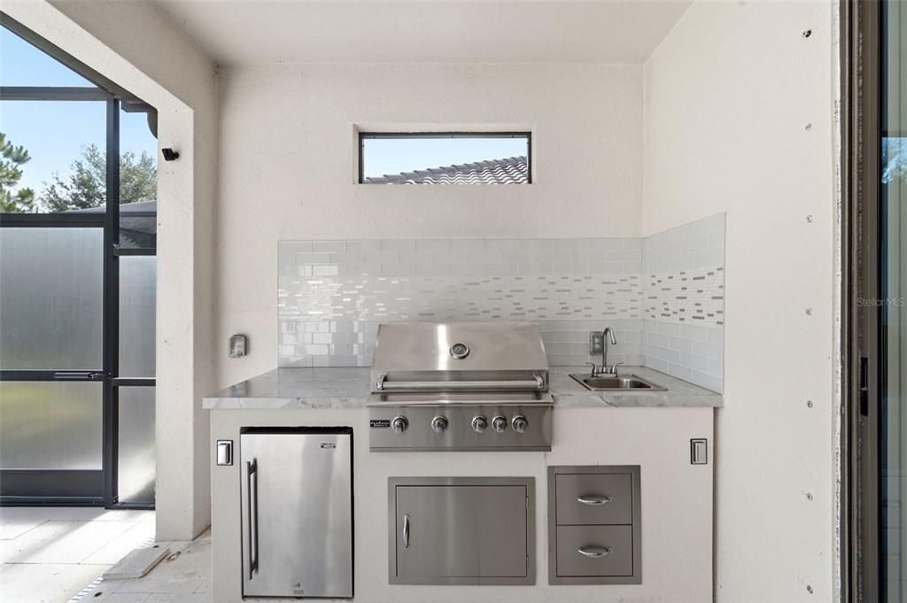 For Sale: $749,000 (4 beds, 3 baths, 2379 Square Feet)
