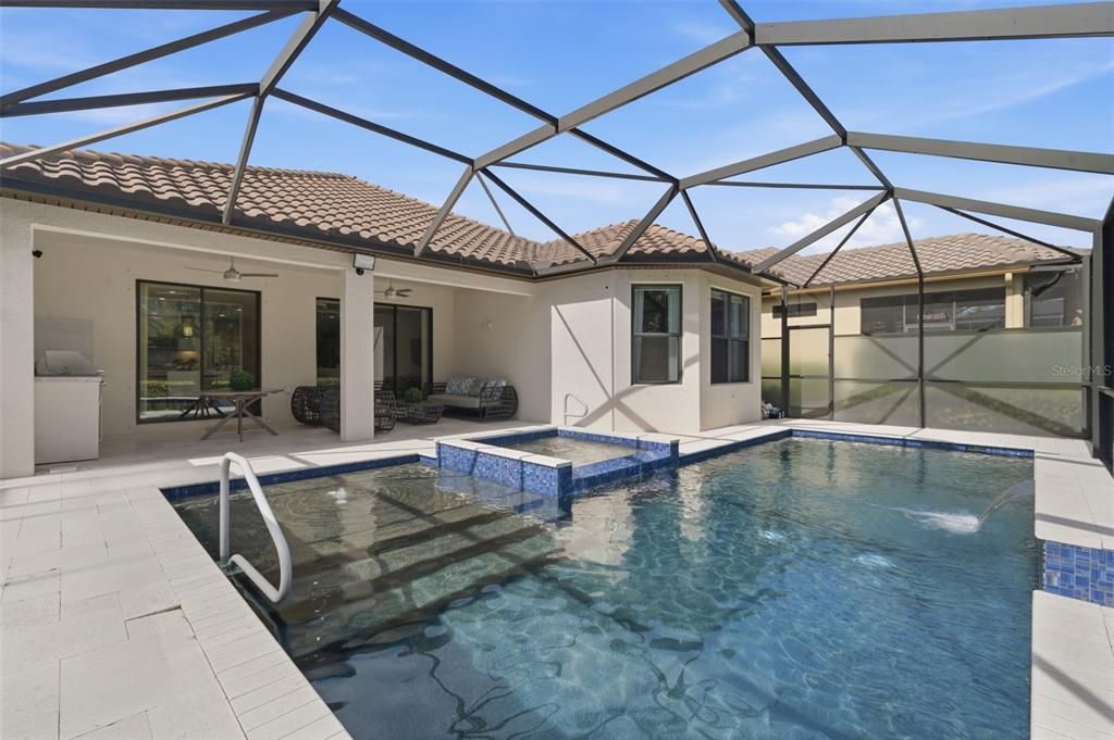 For Sale: $749,000 (4 beds, 3 baths, 2379 Square Feet)